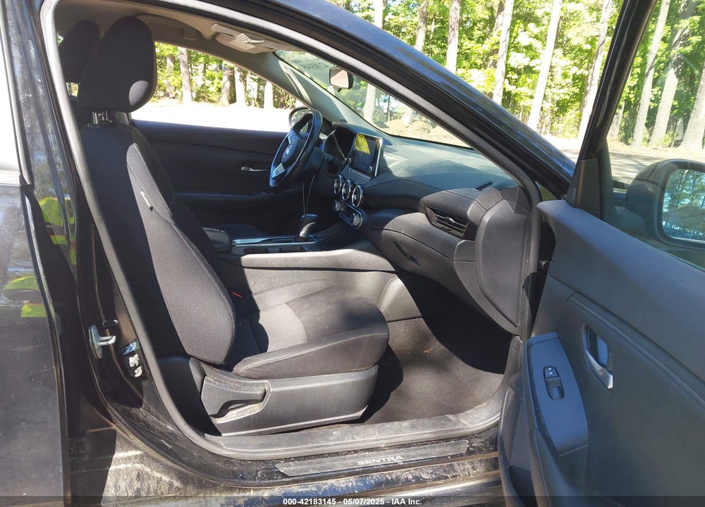 2020 NISSAN SENTRA SV XTRONIC CVT VIN: 3N1AB8CV5LY233194