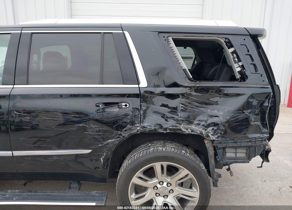 2018 CADILLAC ESCALADE PREMIUM LUXURY VIN: 1GYS4CKJ1JR279129