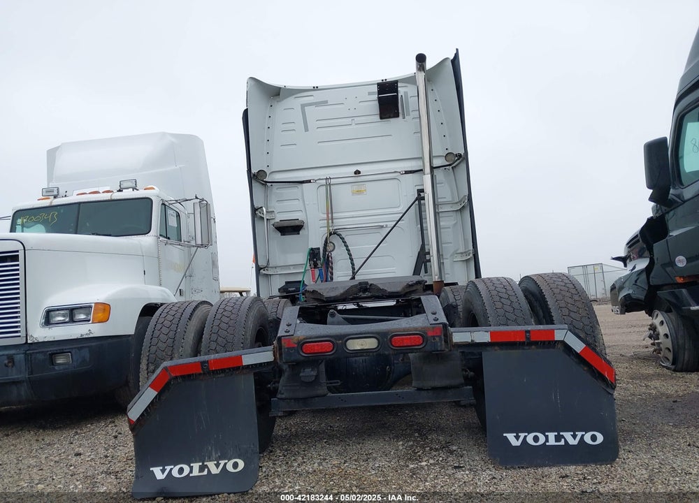 2016 VOLVO VN VNL VIN: 4V4NC9EH3GN939936