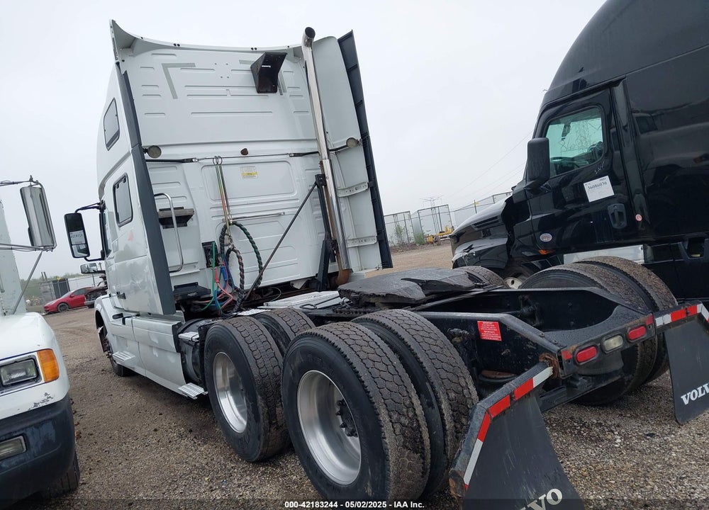 2016 VOLVO VN VNL VIN: 4V4NC9EH3GN939936