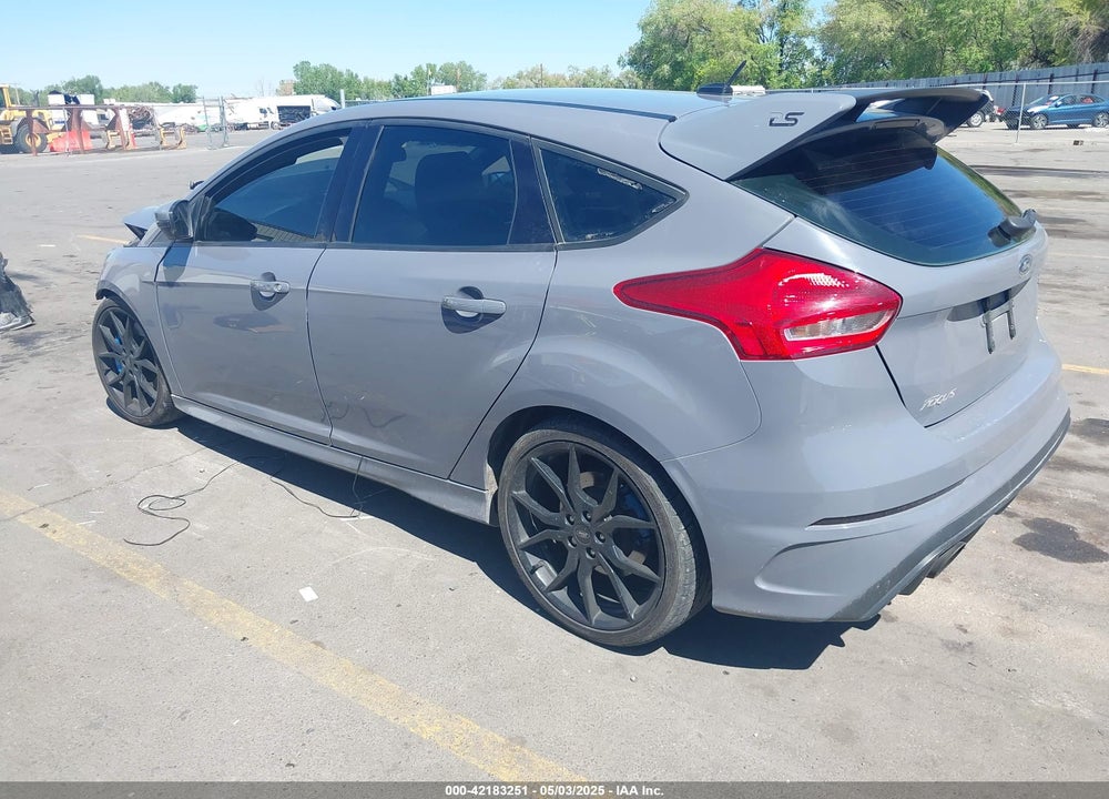 2016 FORD FOCUS VIN: WF0DP3TH3G4115739