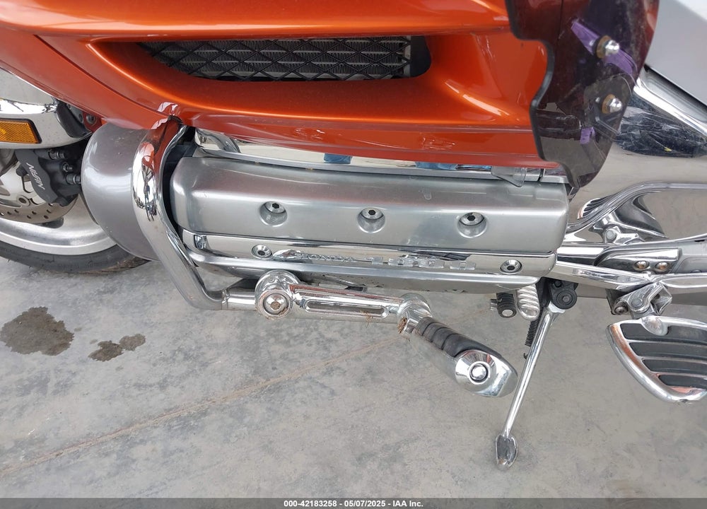 2002 HONDA GL1800 VIN: 1HFSC47012A100267