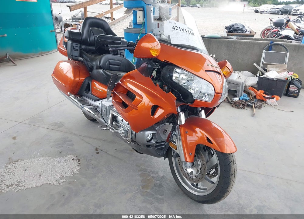 2002 HONDA GL1800 VIN: 1HFSC47012A100267