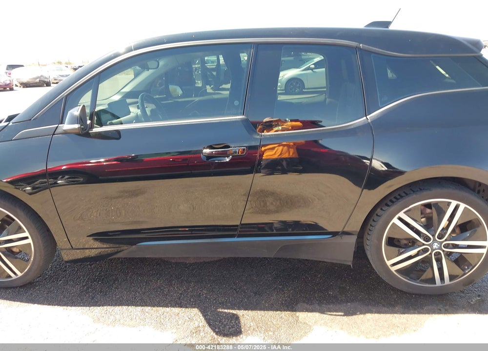 2017 BMW I3 94 AH W/RANGE EXTENDER VIN: WBY1Z8C30HV893766