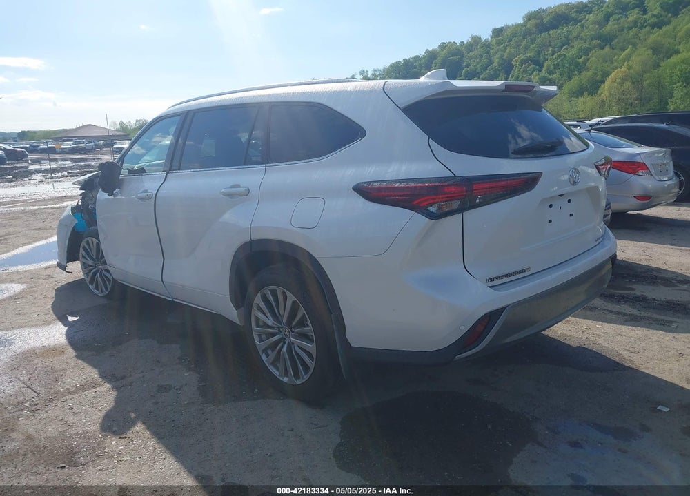 2025 TOYOTA HIGHLANDER HYBRID VIN: 5TDKBRCHXSS662712