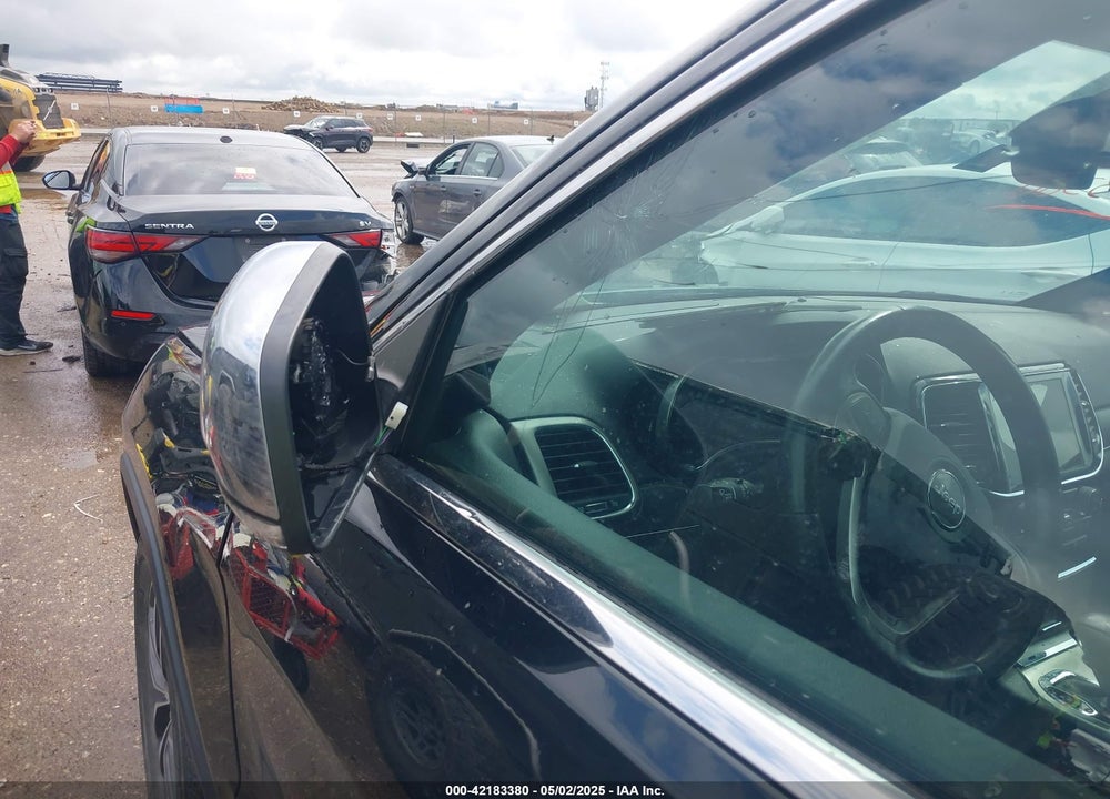 2019 JEEP GRAND CHEROKEE VIN: 1C4RJEBG8KC662311