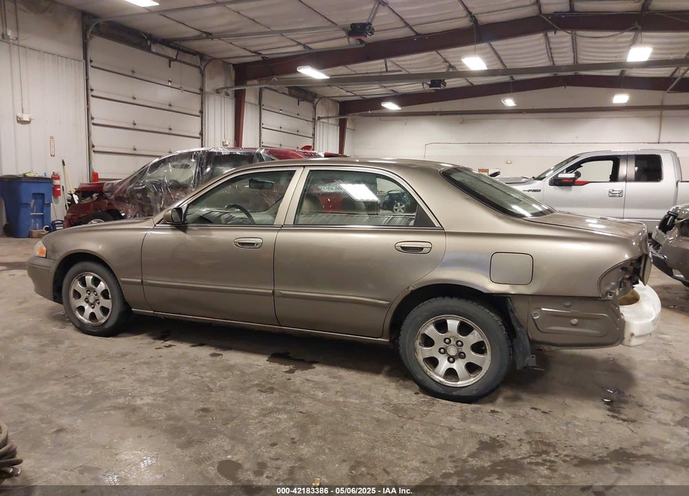 2000 MAZDA 626 ES/LX VIN: 1YVGF22C5Y5122894