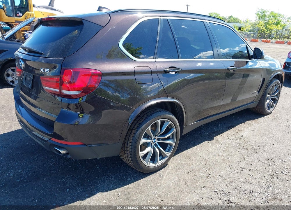 2015 BMW X5 VIN: 5UXKR0C52F0K53219