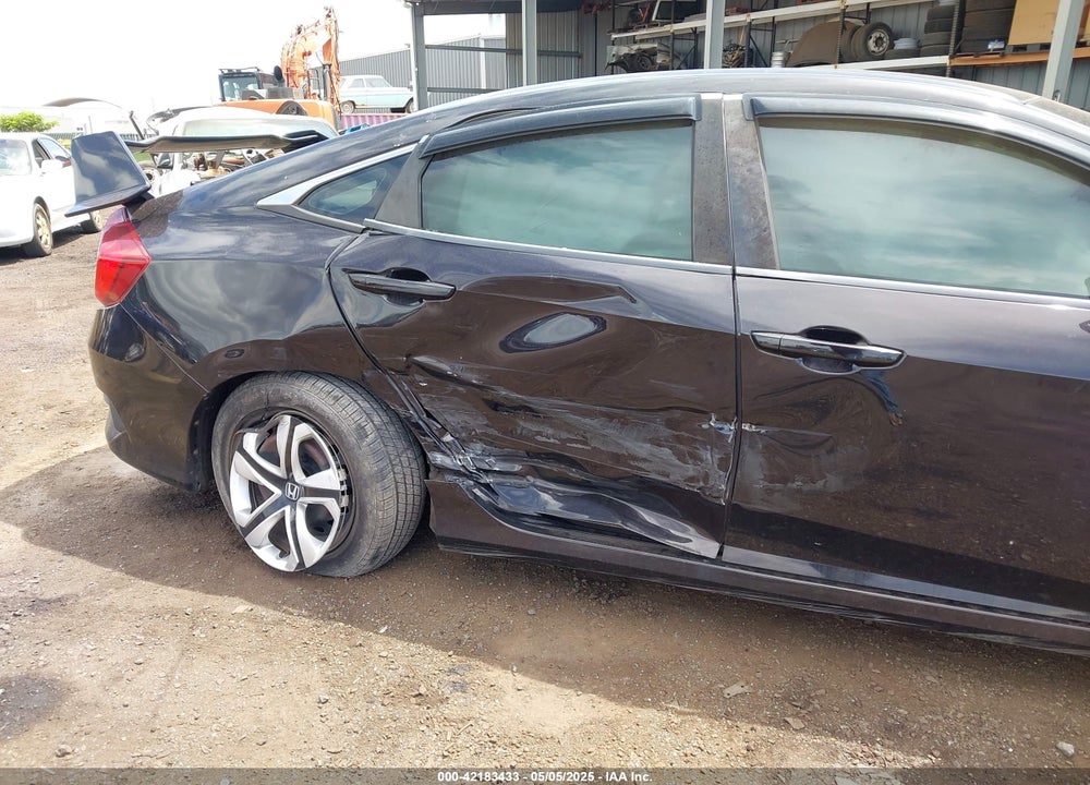 2016 HONDA CIVIC VIN: 2HGFC2F51GH562092