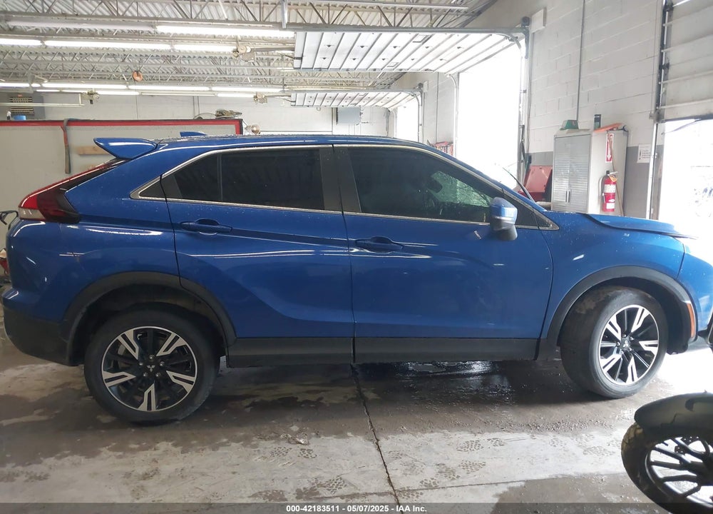 2023 MITSUBISHI ECLIPSE CROSS SE S-AWC/SEL S-AWC VIN: JA4ATWAA4PZ048946
