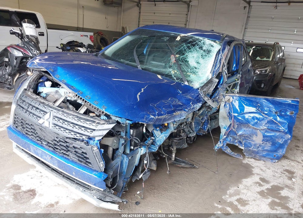 2023 MITSUBISHI ECLIPSE CROSS SE S-AWC/SEL S-AWC VIN: JA4ATWAA4PZ048946