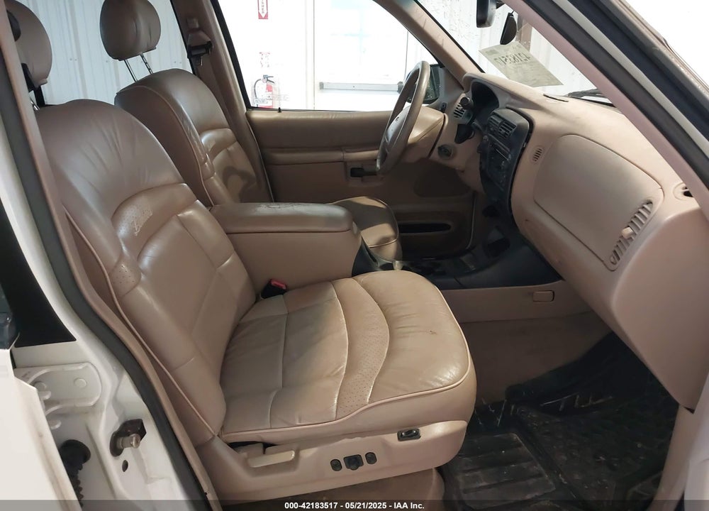 1998 FORD EXPLORER EDDIE BAUER/LIMITED/XL/XLT VIN: 1FMZU34E8WZB12600