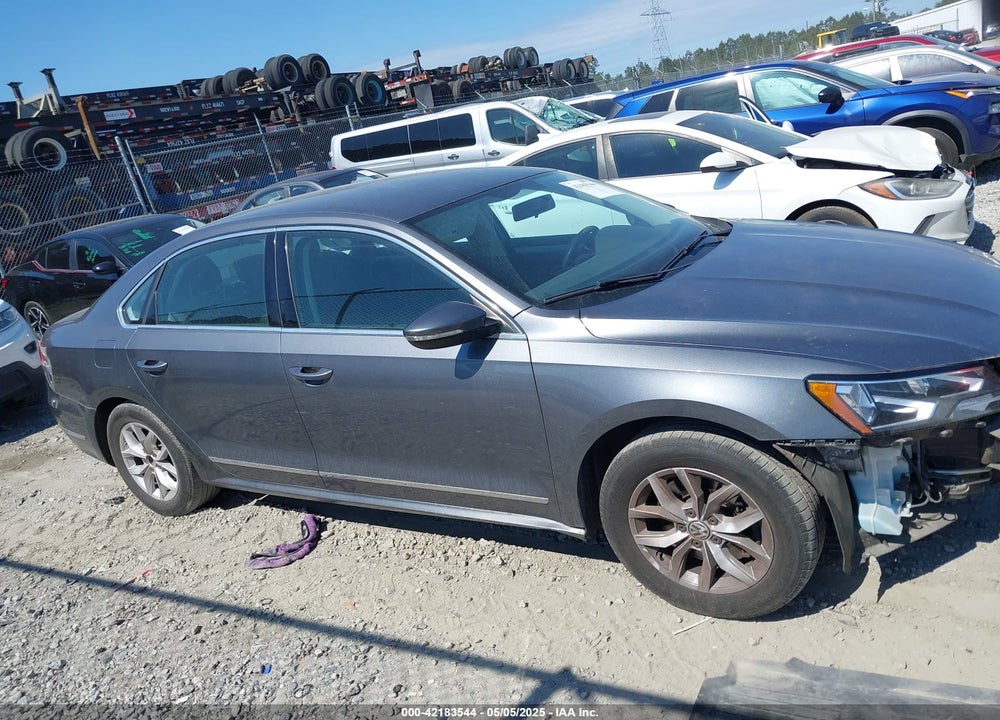 2017 VOLKSWAGEN PASSAT 1.8T S VIN: 1VWAT7A35HC060649