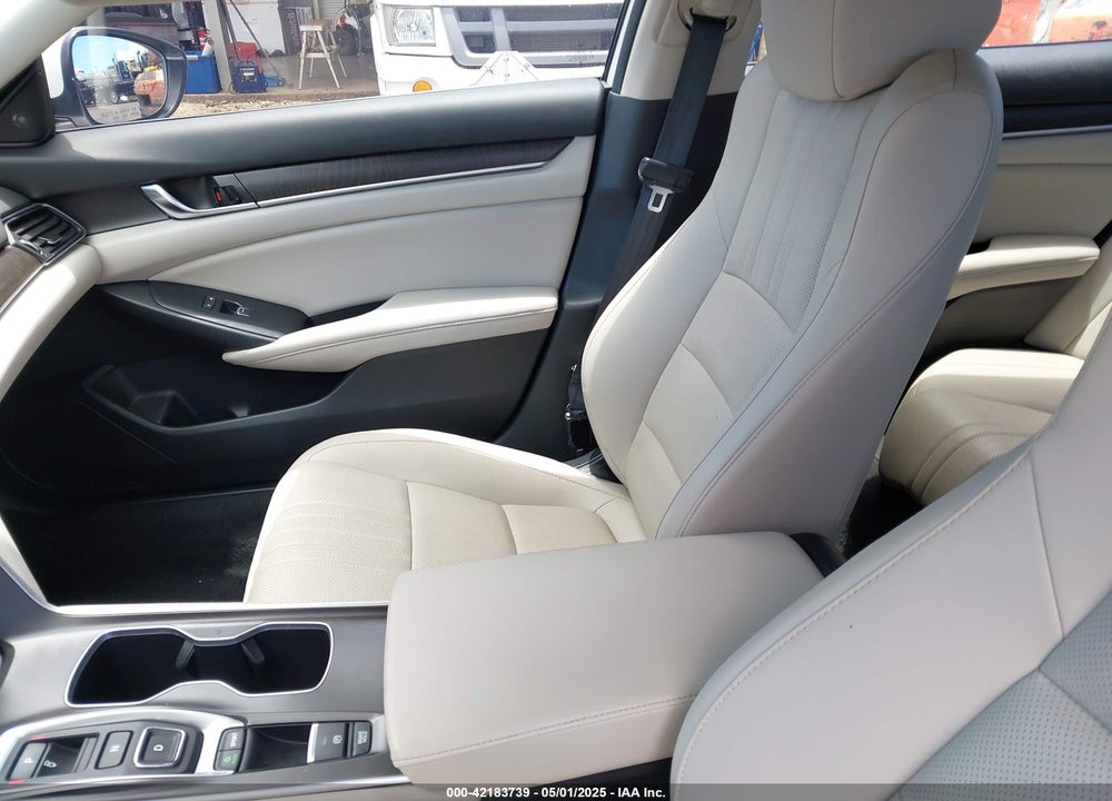 2021 HONDA ACCORD VIN: 1HGCV2F95MA032685