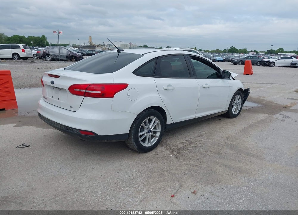 2017 FORD FOCUS VIN: 1FADP3F2XHL291050