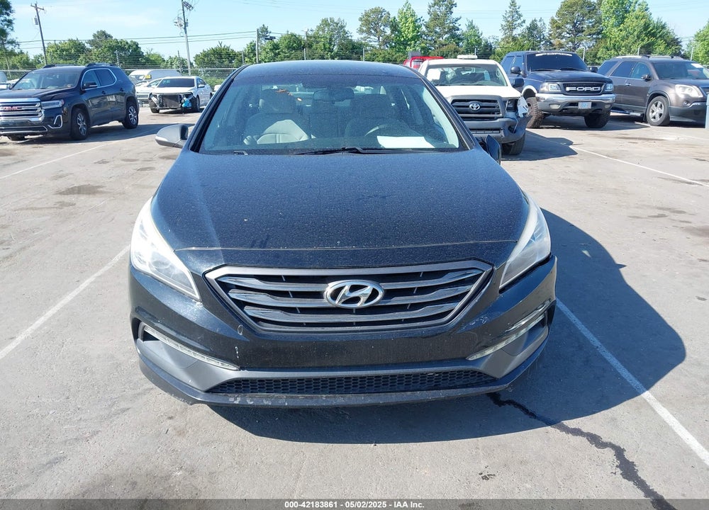 2015 HYUNDAI SONATA VIN: 5NPE34AF1FH052496