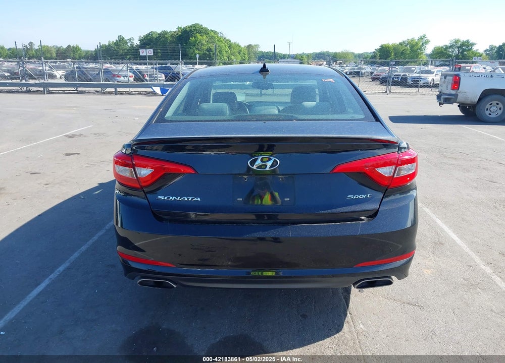 2015 HYUNDAI SONATA VIN: 5NPE34AF1FH052496