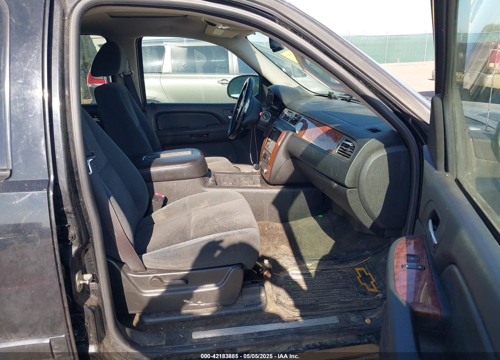 2007 CHEVROLET TAHOE LT VIN: 1GNFK13007J342209