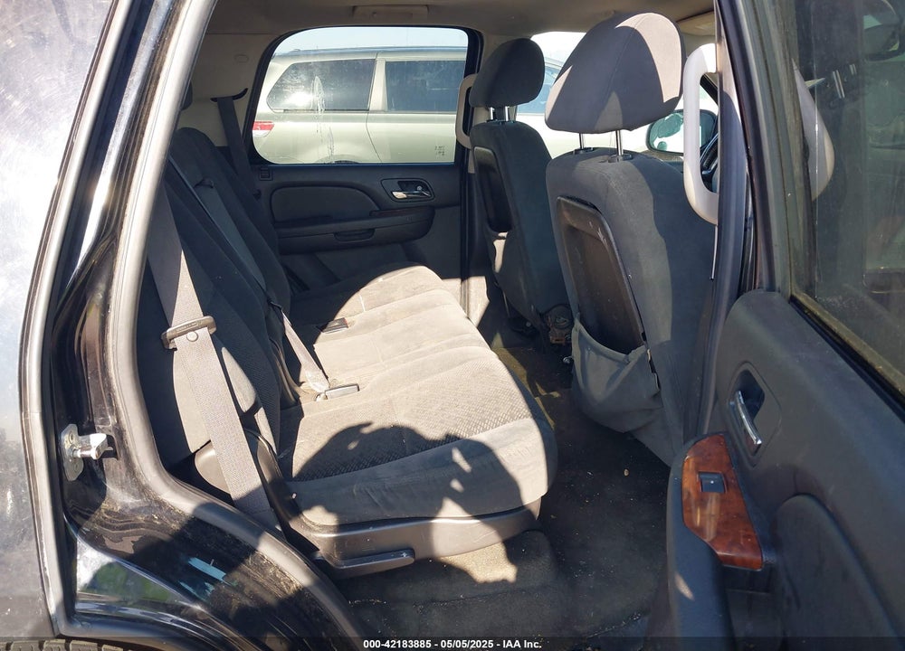 2007 CHEVROLET TAHOE LT VIN: 1GNFK13007J342209