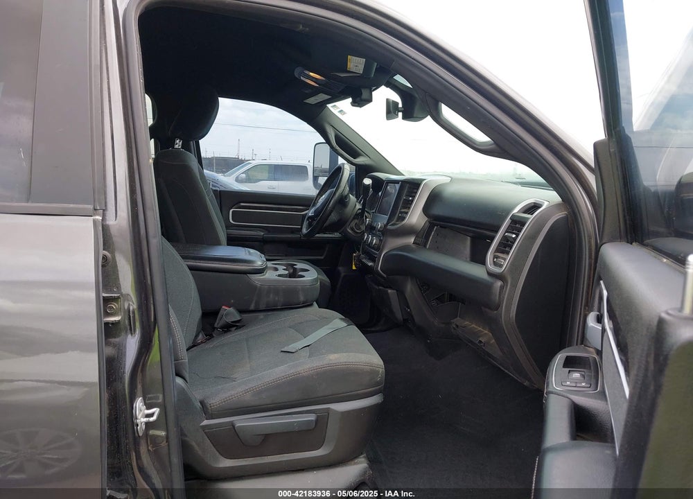 2019 RAM 2500 VIN: 3C6UR5DL9KG604368