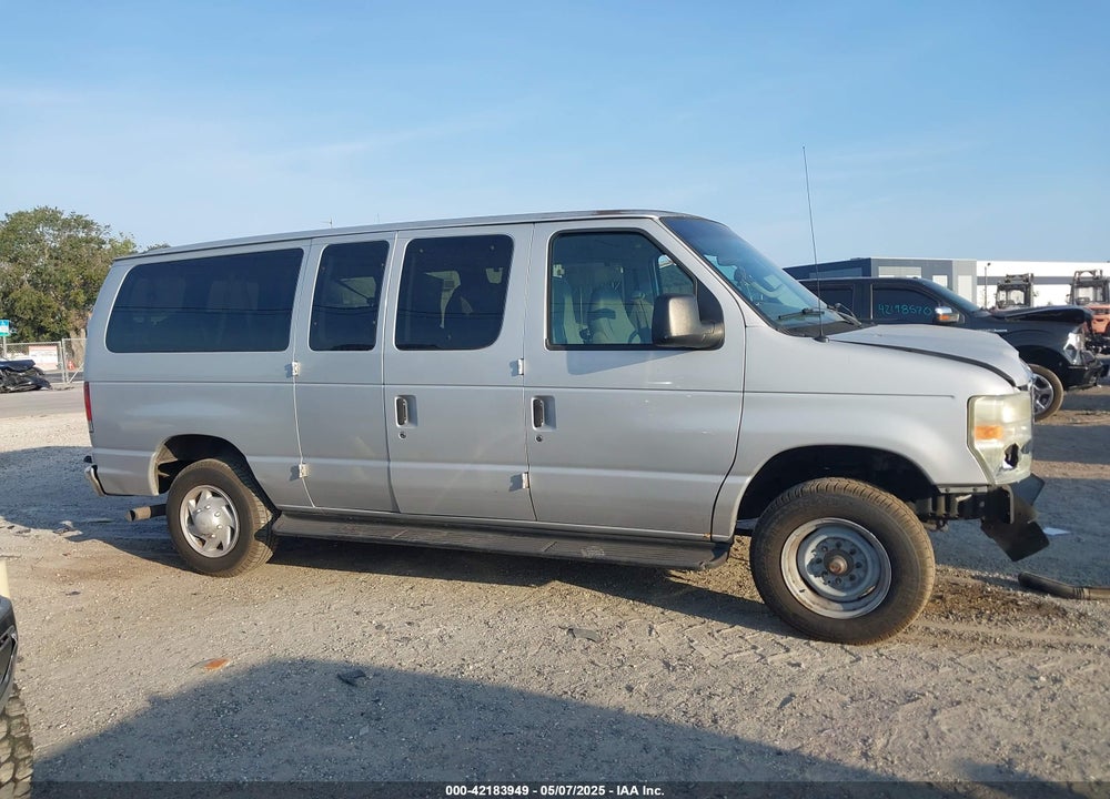 2008 FORD E-350 SUPER DUTY XL/XLT VIN: 1FBNE31LX8DA80014