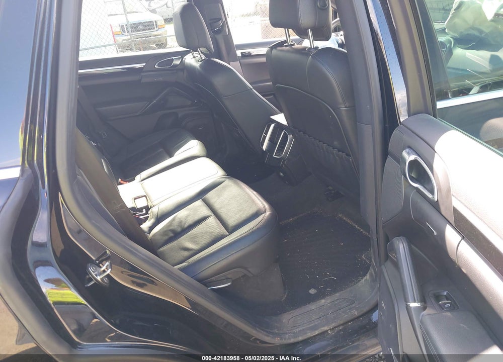 2013 PORSCHE CAYENNE DIESEL VIN: WP1AF2A26DLA30573