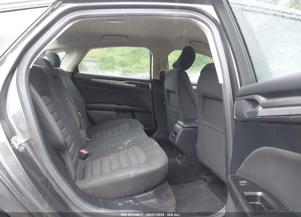 2017 FORD FUSION SE VIN: 3FA6P0HD5HR350058