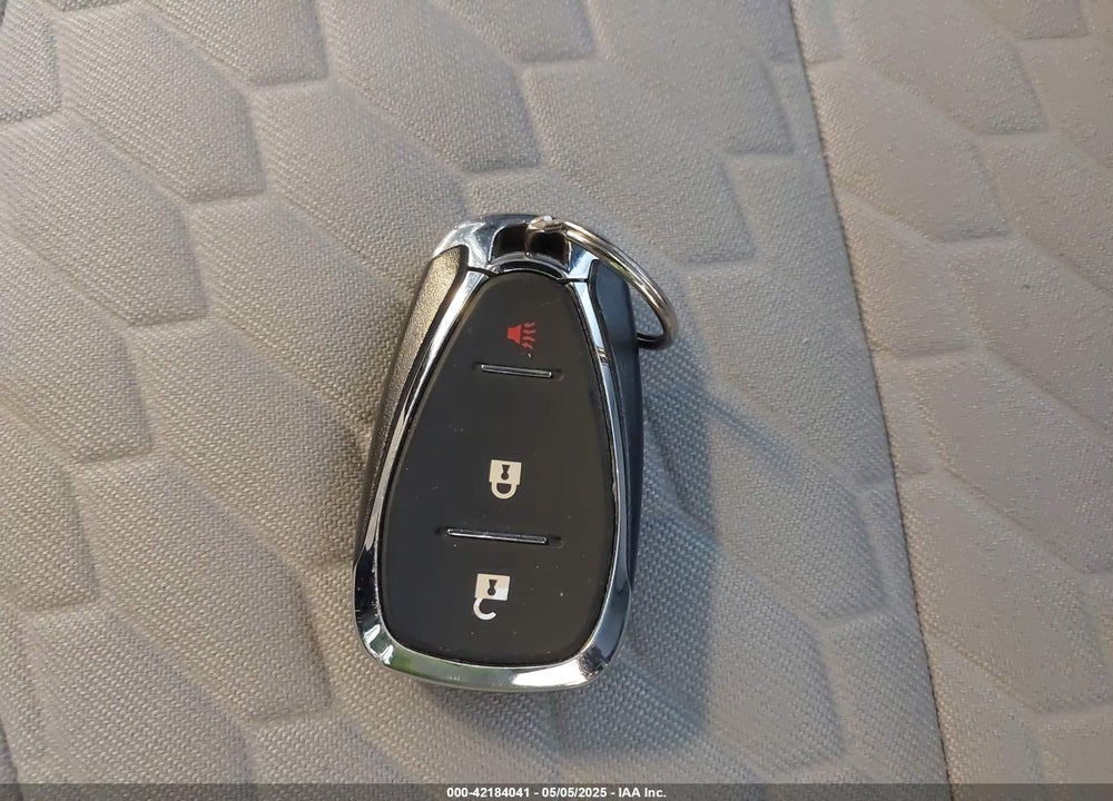 2021 CHEVROLET EQUINOX VIN: 2GNAXHEV0M6110957