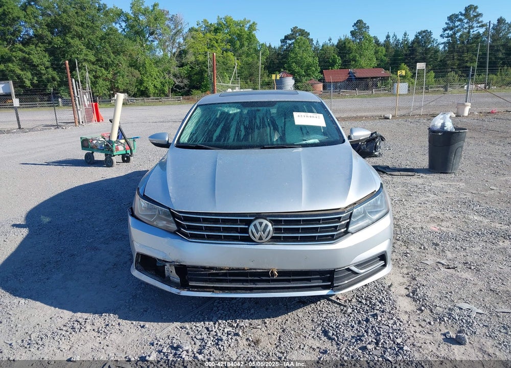 2016 VOLKSWAGEN PASSAT VIN: 1VWBT7A31GC021141