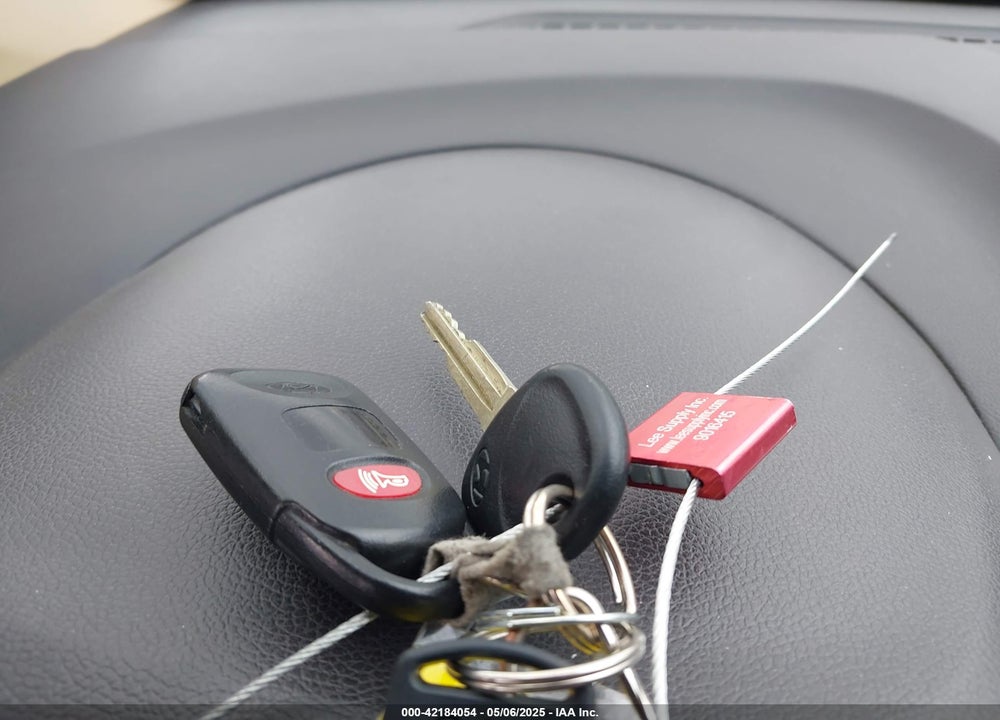 2013 HYUNDAI ELANTRA VIN: 5NPDH4AE5DH245851