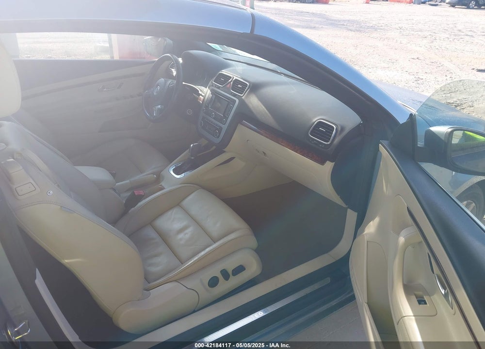 2012 VOLKSWAGEN EOS LUX VIN: WVWFW7AH2CV000515