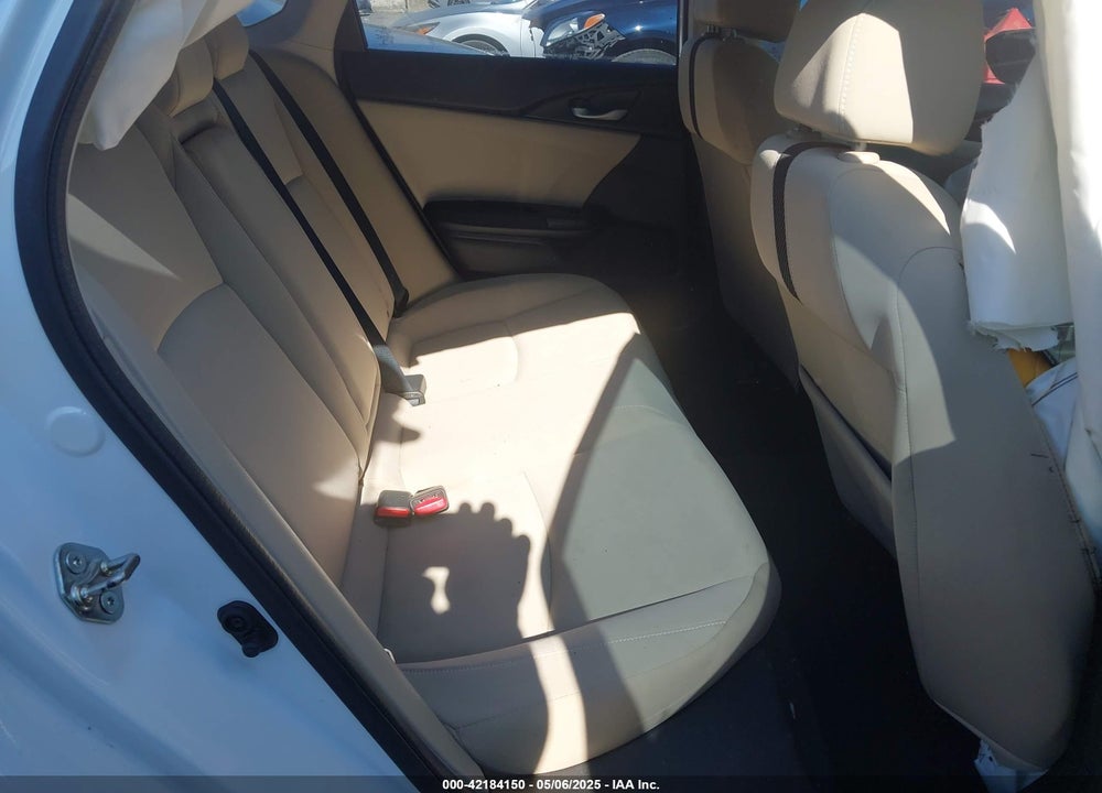 2016 HONDA CIVIC VIN: 19XFC2F80GE001239