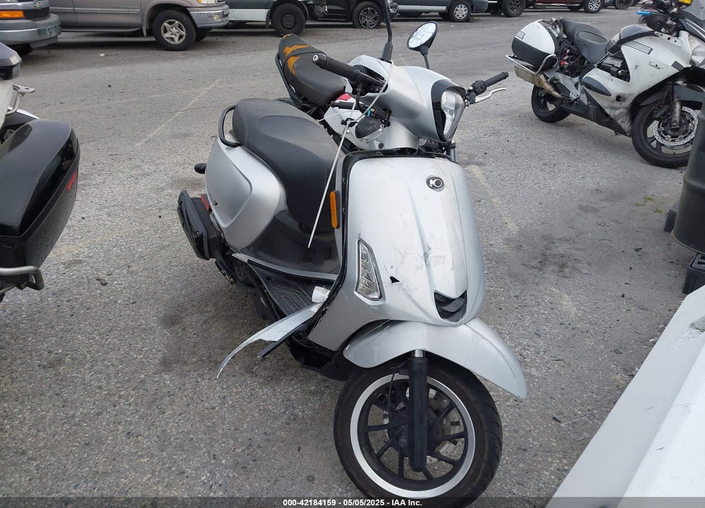 2022 KYMCO USA INC LIKE 150 VIN: LC2DBJ146NC100111