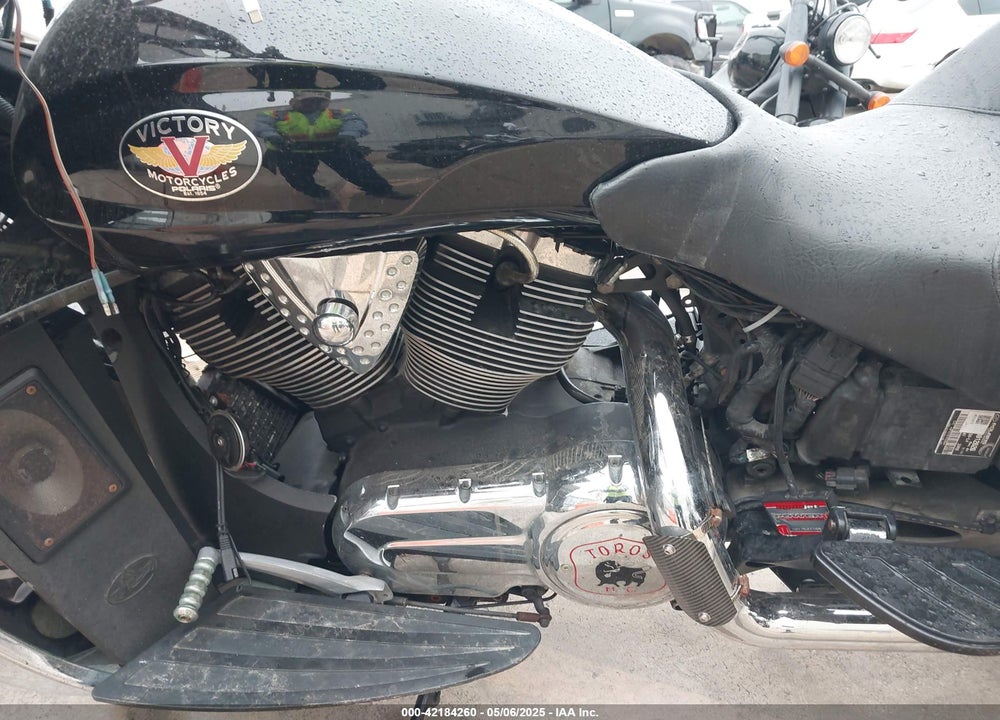 2011 VICTORY MOTORCYCLES CROSS COUNTRY STANDARD VIN: 5VPDB36N8B3000217