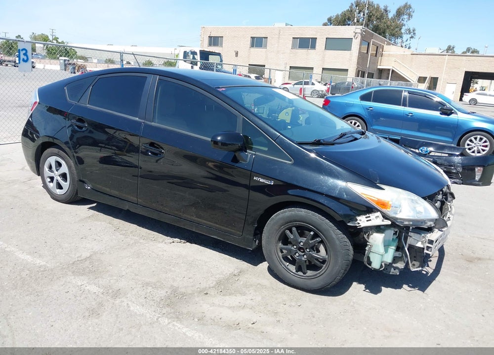2014 TOYOTA PRIUS VIN: JTDKN3DUXE1774069