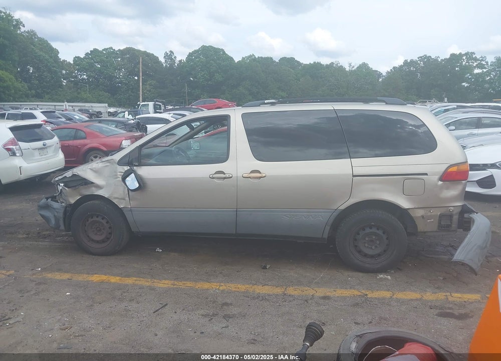 2000 TOYOTA SIENNA VIN: 4T3ZF13C4YU309866