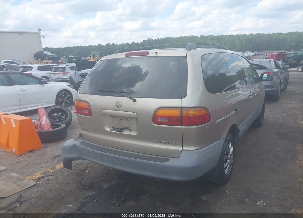 2000 TOYOTA SIENNA VIN: 4T3ZF13C4YU309866