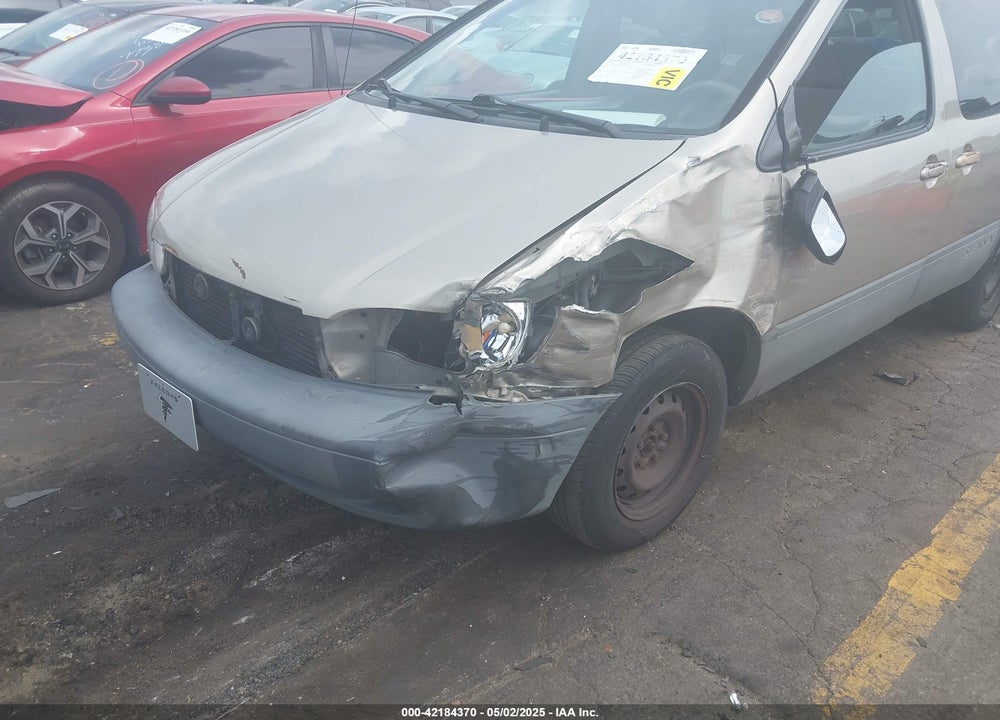 2000 TOYOTA SIENNA VIN: 4T3ZF13C4YU309866