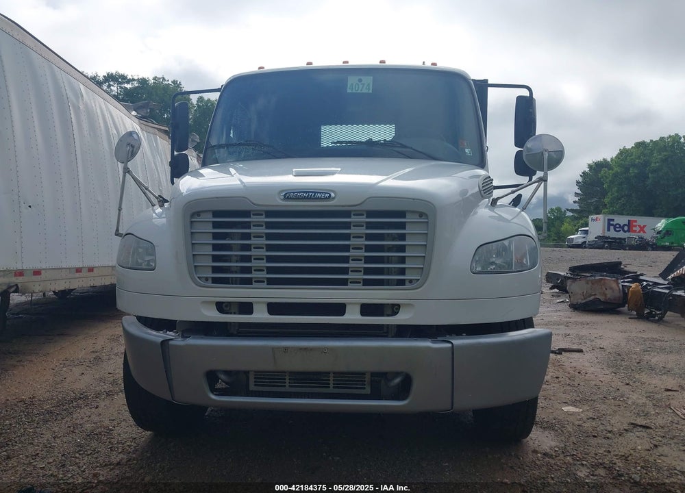 2017 FREIGHTLINER M2 106 VIN: 1FVHCYCY8HHJB2231