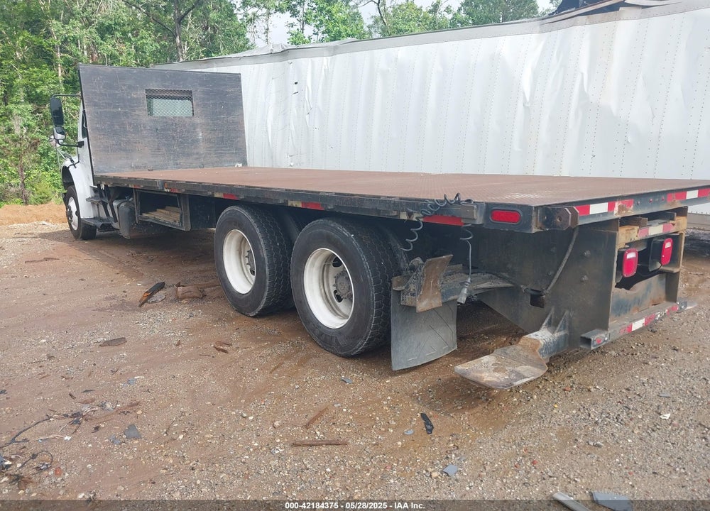 2017 FREIGHTLINER M2 106 VIN: 1FVHCYCY8HHJB2231