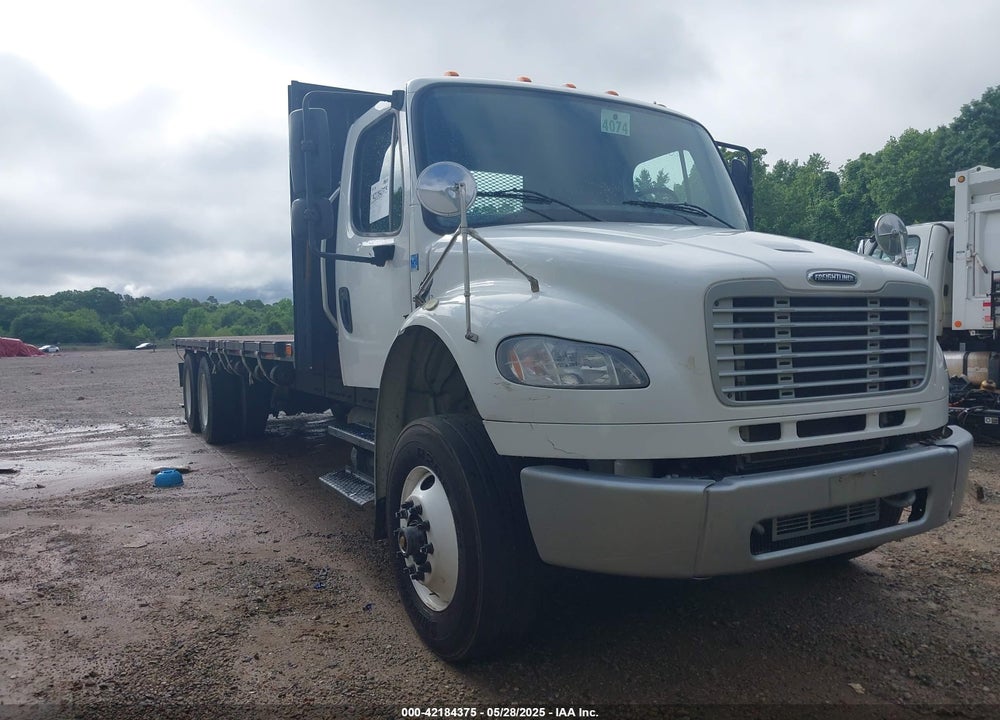 2017 FREIGHTLINER M2 106 VIN: 1FVHCYCY8HHJB2231