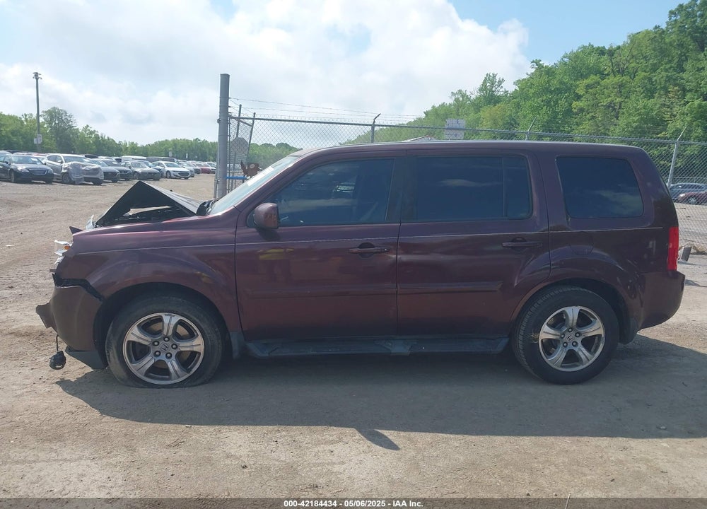 2014 HONDA PILOT EX-L VIN: 5FNYF4H77EB055015