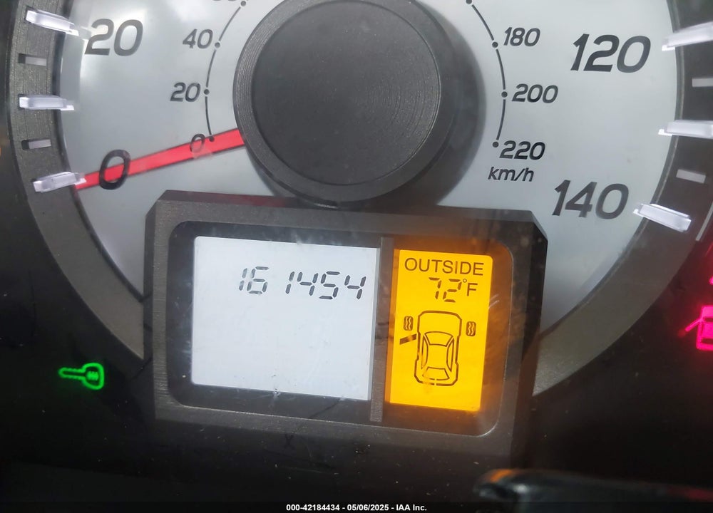 2014 HONDA PILOT EX-L VIN: 5FNYF4H77EB055015