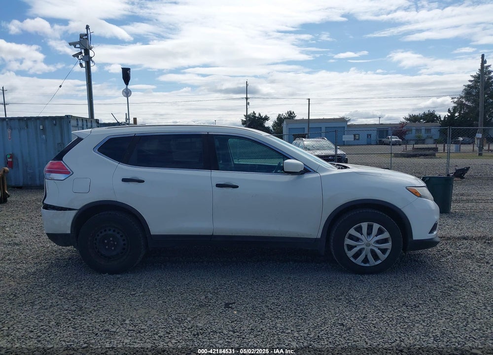 2016 NISSAN ROGUE S VIN: 5N1AT2MM5GC852434
