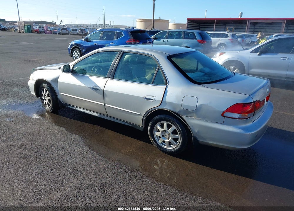 2002 HONDA ACCORD 2.3 SE VIN: 1HGCG56712A064900