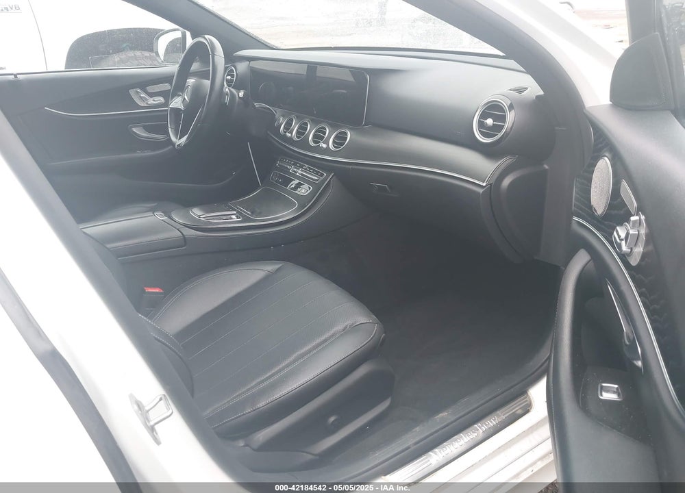 2022 MERCEDES-BENZ E-CLASS VIN: W1KZF8DB4NB087967
