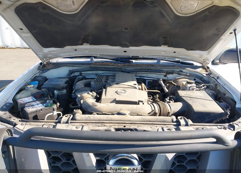2005 NISSAN XTERRA OFF ROAD VIN: 5N1AN08WX5C656111