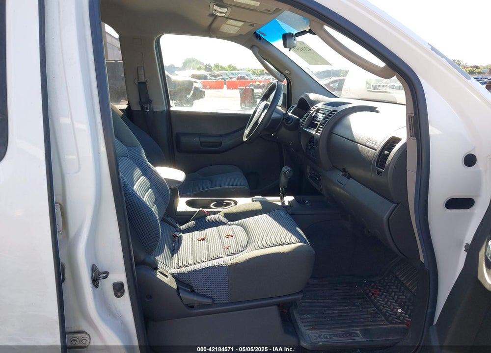 2005 NISSAN XTERRA OFF ROAD VIN: 5N1AN08WX5C656111