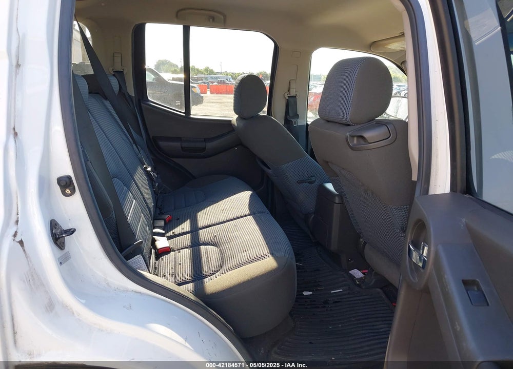 2005 NISSAN XTERRA OFF ROAD VIN: 5N1AN08WX5C656111
