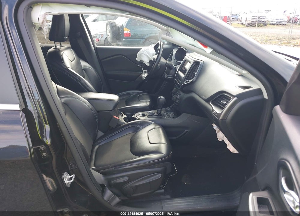 2019 JEEP CHEROKEE VIN: 1C4PJMLXXKD478076